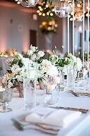 Sable at Navy Pier Chicago, Curio Collection by Hilton