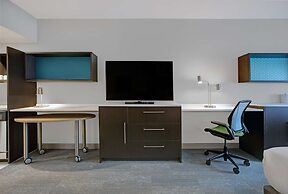 Home2 Suites by Hilton Milwaukee Downtown