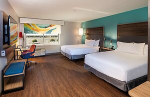 Tru By Hilton Phoenix Glendale Westgate, AZ