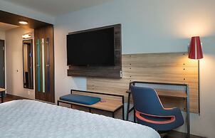 Tru By Hilton Phoenix Glendale Westgate, AZ
