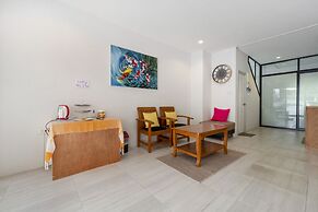 OYO 75323 Tha Burapa Home Bangsean