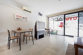 OYO 75323 Tha Burapa Home Bangsean