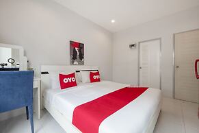 OYO 75323 Tha Burapa Home Bangsean