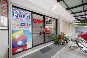 OYO 75323 Tha Burapa Home Bangsean