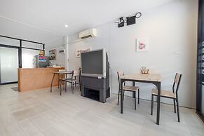 OYO 75323 Tha Burapa Home Bangsean