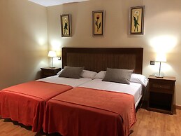 Hotel V Ciudad