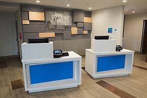 Holiday Inn Express & Suites Dayton North - Vandalia by IHG