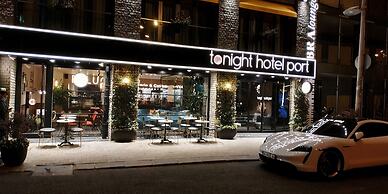 Tonight Hotel Port