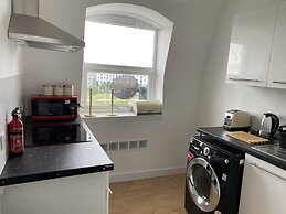 Serviced Property Apartment 1