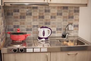 Del Mar Apartments in Stalis