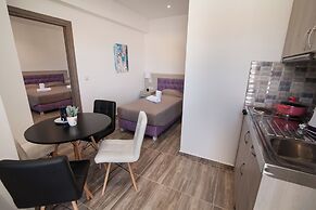 Del Mar Apartments in Stalis