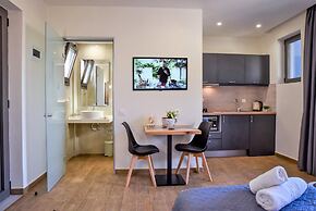 Del Mar Apartments in Stalis