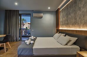 Del Mar Apartments in Stalis