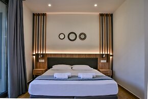 Del Mar Apartments in Stalis