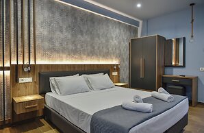 Del Mar Apartments in Stalis