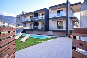 Del Mar Apartments in Stalis