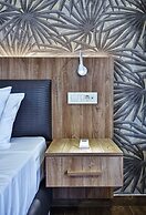 Del Mar Apartments in Stalis