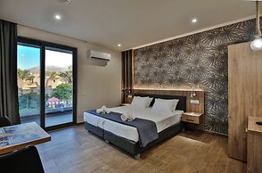 Del Mar Apartments in Stalis