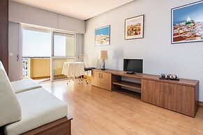 Wonderful Studio in Cascais With Sea View