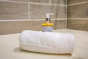 Wonderful Studio in Cascais With Sea View