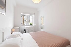 Beautiful 1 Bedroom Apartment Near Benfica