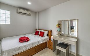 Cherry Hotel and Apartment