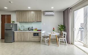 Cherry Hotel and Apartment