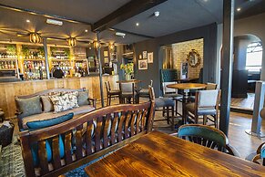 Kings Arms Hotel