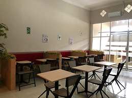 Guest House Nasyauqi Kuala Tanjung