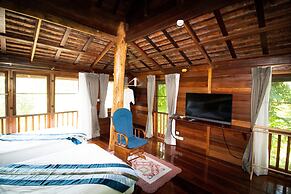 Royal Train Garden Resort