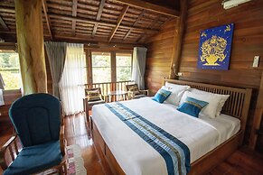 Royal Train Garden Resort