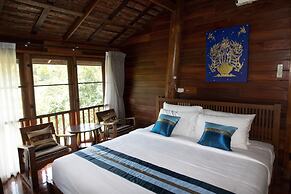 Royal Train Garden Resort