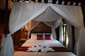 Royal Train Garden Resort