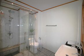 Royal Train Garden Resort