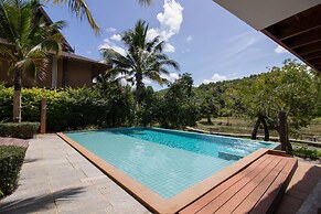 Royal Train Garden Resort