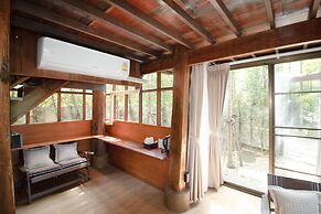 Royal Train Garden Resort