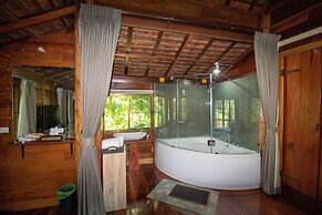 Royal Train Garden Resort