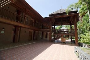 Royal Train Garden Resort