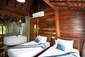 Royal Train Garden Resort