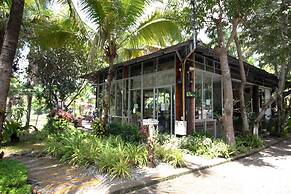 Royal Train Garden Resort