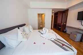 Royal Train Garden Resort