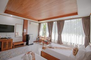 Royal Train Garden Resort