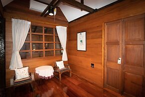 Royal Train Garden Resort