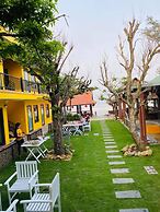 Nana Lee Homestay & Restaurant