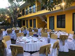 Nana Lee Homestay & Restaurant