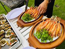 Nana Lee Homestay & Restaurant