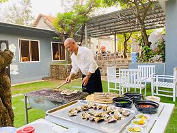 Nana Lee Homestay & Restaurant