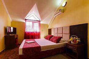 Hotel Marton Lion