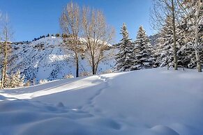 Enclave 158 4 Bedroom Home by RedAwning