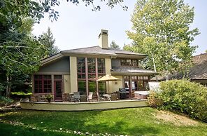 Enclave 158 4 Bedroom Home by RedAwning